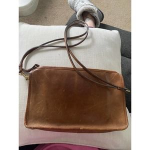Vintage Coach NYC Tabac basic leather crossbody serial number 237-0035